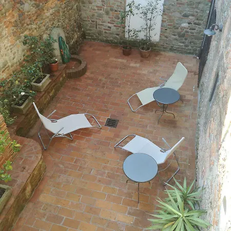 Holiday home Antica Casa Naldi Montecarlo