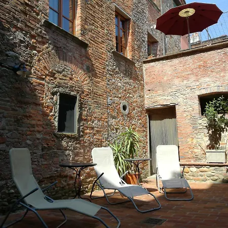 Antica Casa Naldi Holiday home *