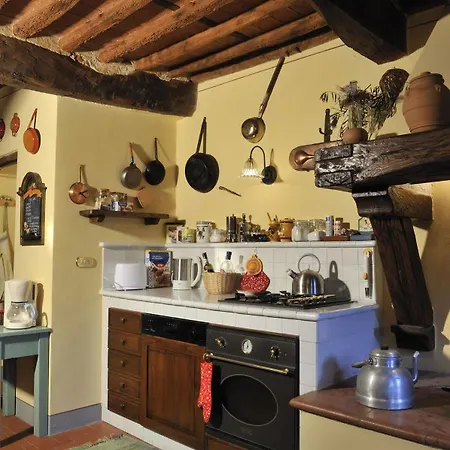 Holiday home Antica Casa Naldi Montecarlo