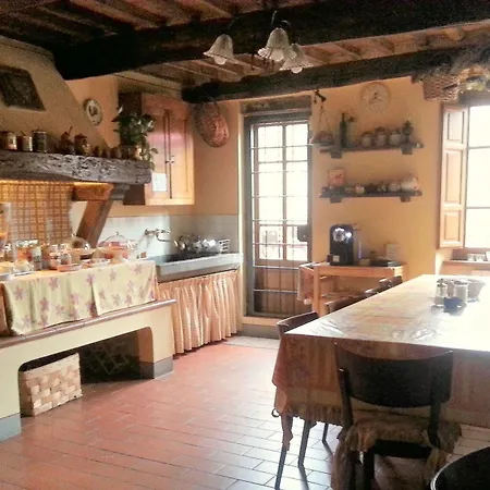 Antica Casa Naldi Montecarlo