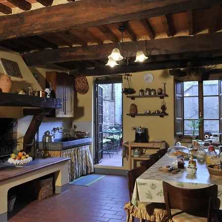 Holiday home Antica Casa Naldi